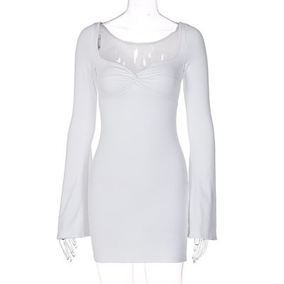 Couleur solide Robe étroite Col carré blanc Talons hauts Robe étroite Manches élargies