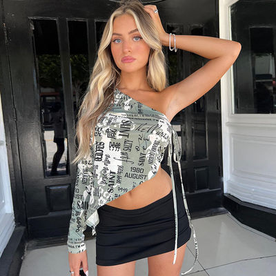T-shirt décolleté de mode pour femme Collier diagonal sexy Une épaule Tops de crop Side Lacing Tops de crop sexy
