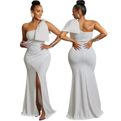 Robes formelles élégantes sans manches épaule oblique Sexy Irrégulière robe de soirée de fête