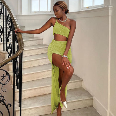 Sexy Style Côté creusé Robe sans bretelles Une épaule sans dos Robe