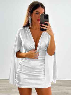 Paquet de couleurs solides Robe de hanche Manches longues Slim Sac sexy Robe de femme