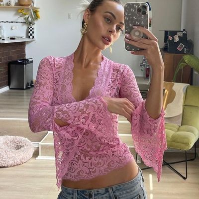 Nouveau sexy V profond, mince, tout à fait ajusté, courte taille, dentelle sur mesure, manche longue, haut de dentelle, style Spice Girl.