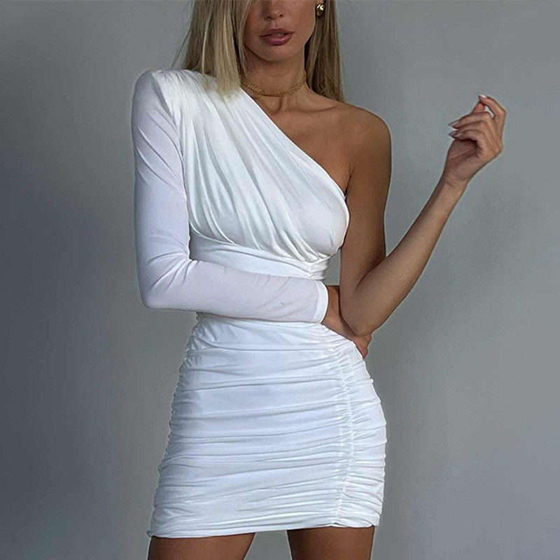 Vêtement à une épaule en tube de mode Slim Plissé à une épaule Vêtement à une épaule à longue manche Wrap de hanche